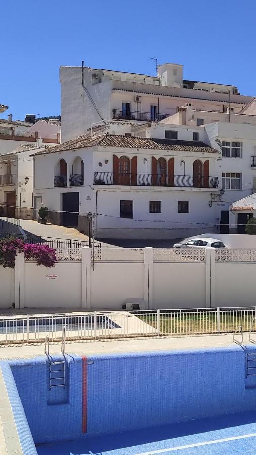 Apartamento El Almencino Tolox Luaran gambar